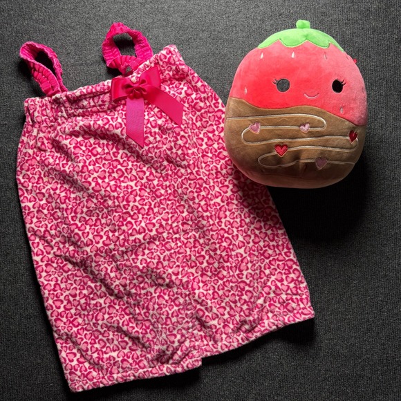 The Children's Place Other - Girls Valentines Gift: Pink Heart Terry Wrap Robe L / XL 8 & Squishmallows